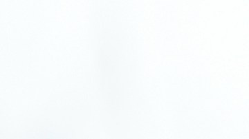 Limpia tus zapatos de la tierra y el barro al usar los pasos adecuados para mantenerlos como nuevos.