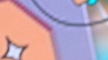 Francisca luce un nuevo look de estilo color block.