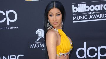 Cardi B reveló en redes sociales que se encuentra en la espera de su tercer bebé.