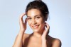 Luce una piel luminosa con la nueva tendencia Glass Skin Makeup.