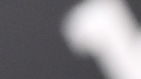 Kylie Jenner luce el diseño de uñas ideal para las cumpleañeras.