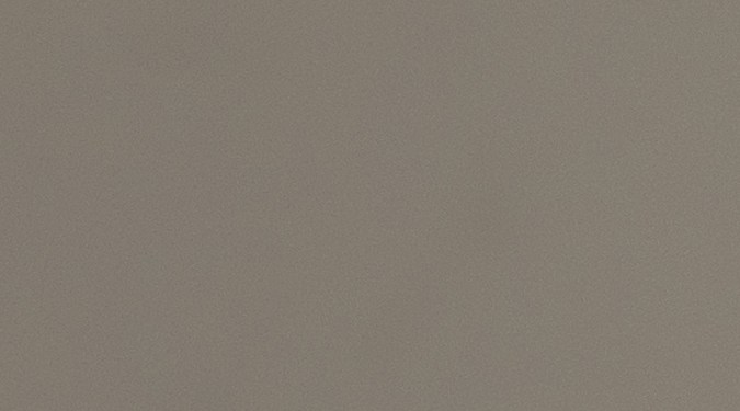 Enfócate en el maquillaje de tus ojos si tienen un rostro cuadrado.