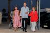 La reina Letizia destaca con un nuevo vestido durante sus vacaciones.