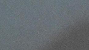 Amal Clooney se roba la atención con su look en el Festival de Cine de Venecia.