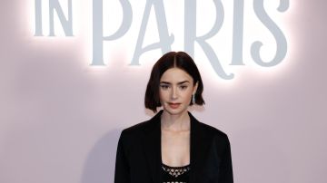 Lily Collins usó el corte en tendencia para interpretar a Emily en París.