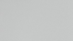 Incluye la leche hidratante en tu rutina para evitar la resequedad en la piel.