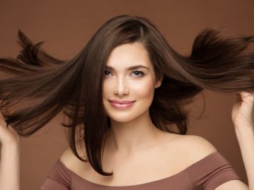 Cuida tu cabello con los consejos adecuados después de cortarlo para evitar los daños.