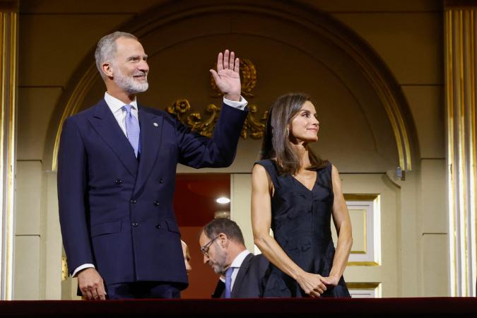 Los Reyes Felipe VI y Letizia asistieron a la inauguración de la temporada 2024/2025 del Teatro Real.