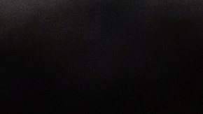 Rabanne presentó un exclusivo bolso en su nueva colección Primavera/Verano 2025.