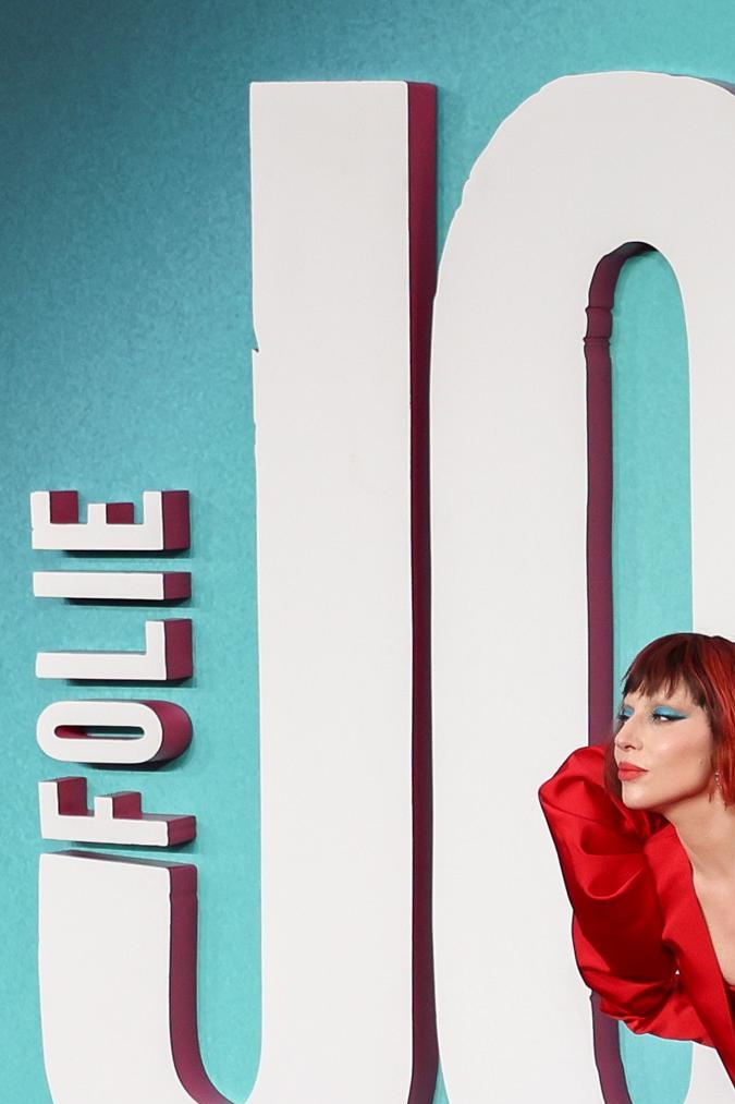 Lady Gaga en la alfombra roja del estreno de Joker 2.