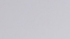 Bella Hadid desfiló en el nuevo show de Yves Saint Laurent.