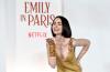 Lily Collins lleva su mejor look al estreno de "Emily en Paris".