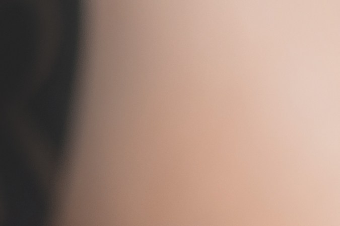 El método ACA se aplica de medios a puntas para cuidar el cabello.