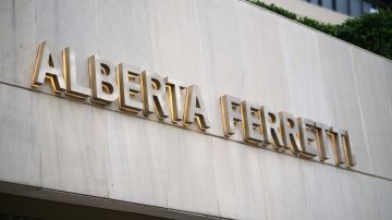 La firma Alberta Ferretti ya reveló el nombre de su nuevo director creativo para la próxima temporada 2025.