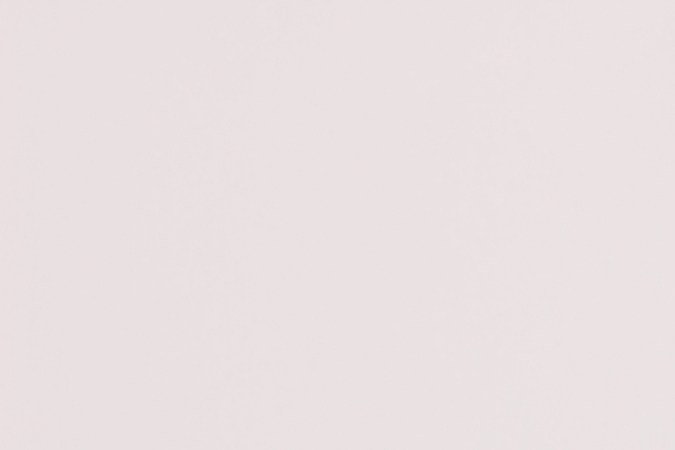 Evita tocar tu cabello constantemente para no ensuciarlo.