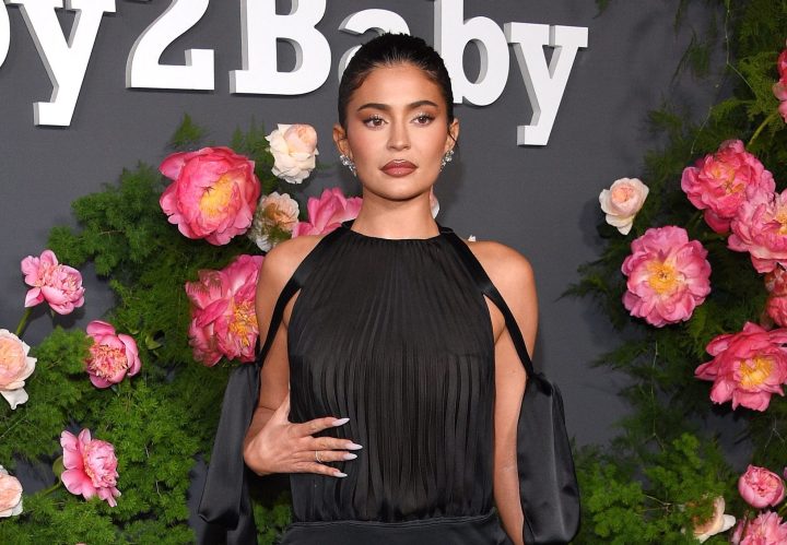 Kylie Jenner debuta como modelo en la pasarela de Coperni.