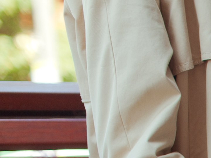 Los pantalones en tendencia para el otoño mantienen diferentes estilos.