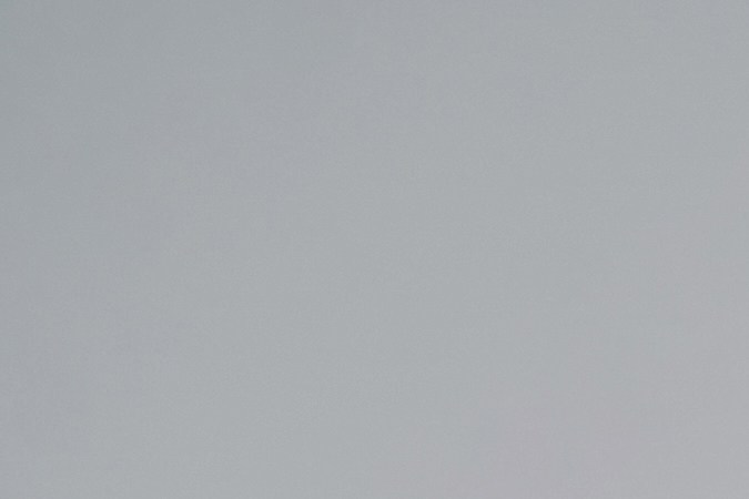 Nunca olvides el protector solar en tu piel si vas a viajar en avión.