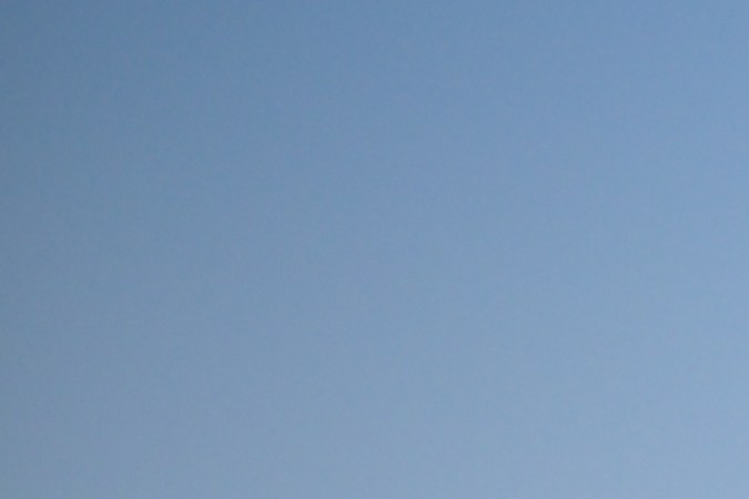 Usa cremas hidratantes para mantener la humedad en tu piel.