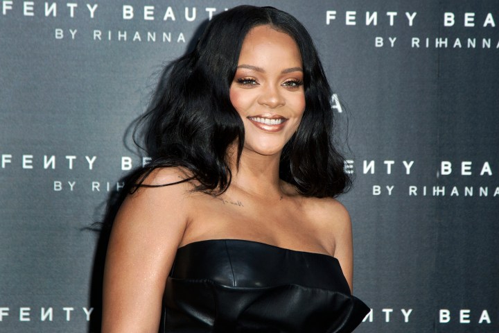 Rihanna presenta la nueva colección de Fenty Beauty inspirada en Arcane.
