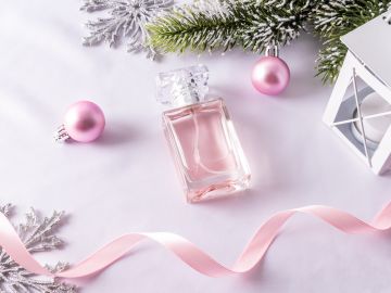 Usa un nuevo perfume con la llegada del año 2025.