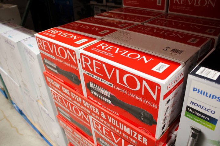 El cepillo secador de Revlon se ha convertido en uno de los favoritos de muchas chicas.