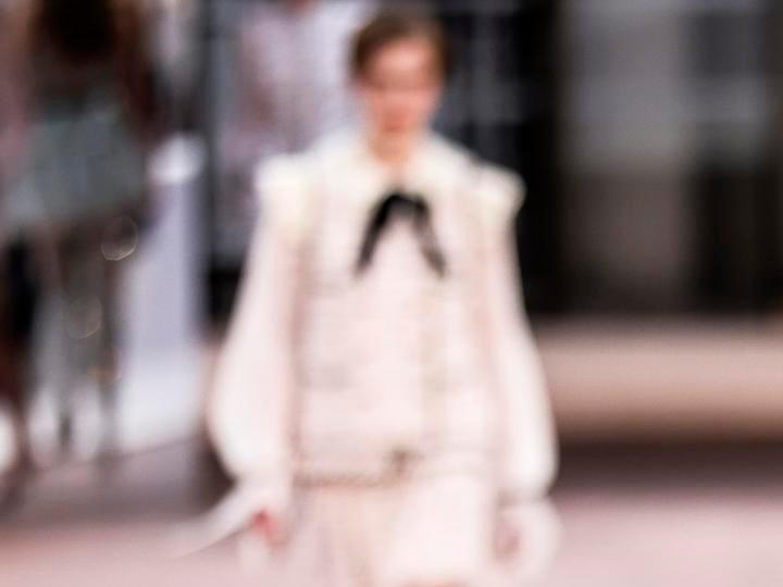 Chanel destacó con su nueva colección en la Semana de la Moda de Alta Costura.