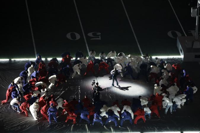 Kendrick Lamar en el show de medio tiempo del Suoer Bowl.