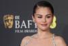 selena Gómez fue una de las celebridades con el look más destacado de los premios BAFTA.