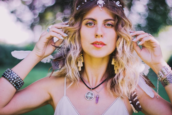 Coachella aesthetic outfit: 5 looks de Pinterest para inspirarte