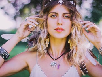 Coachella aesthetic outfit: 5 looks de Pinterest para inspirarte
