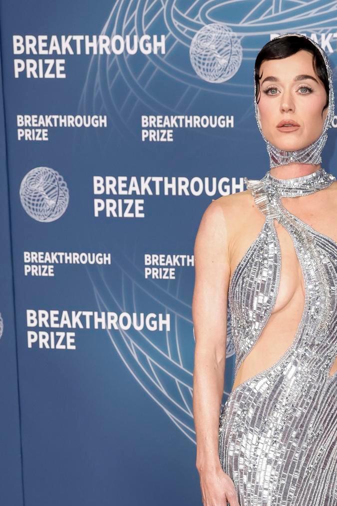 Katy Perry en la alfombra roja de los premios Breakthrough.