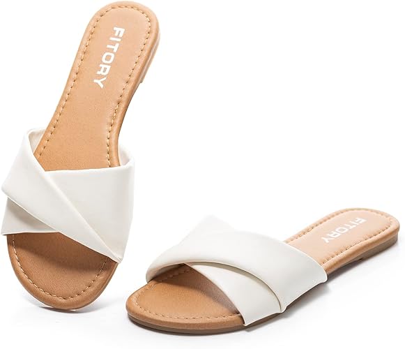 Sandalias flats de Fitory, disponible en Amazon.