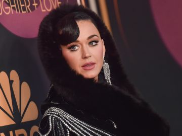 Katy Perry formó parte de la primera tripulación de mujeres en viajar al espacio después de 60 años.