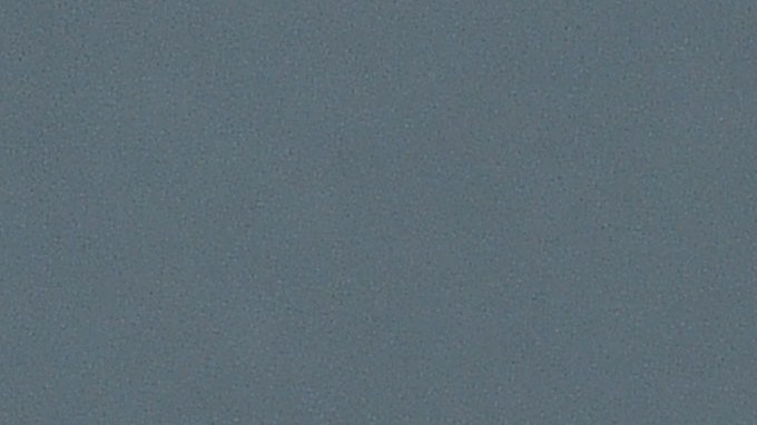 Jennifer López usó un enterizo rosa inspirado en los años 60.