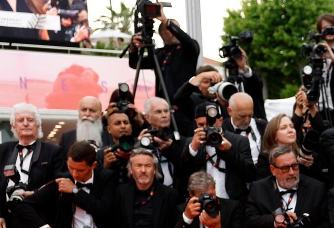 Alessandra Ambrosio en la alfombra roja del Festival de Cannes.