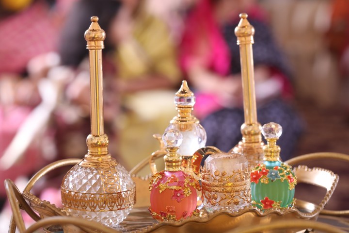 Los perfumes árabes se popularizaron por sus precios y exquisitos aromas.