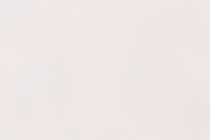 Usa un serum nutritivo para fortalecer tus puntas cada noche.