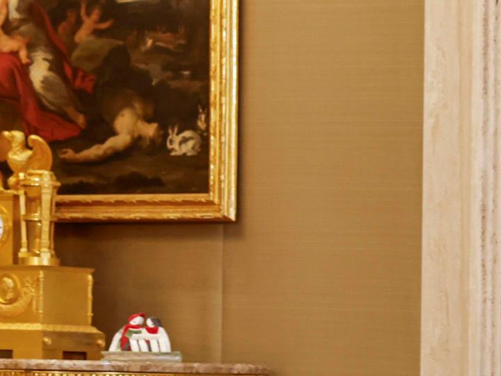 La reina Letizia usó los tres básicos que pueden vestir a cualquier chica.