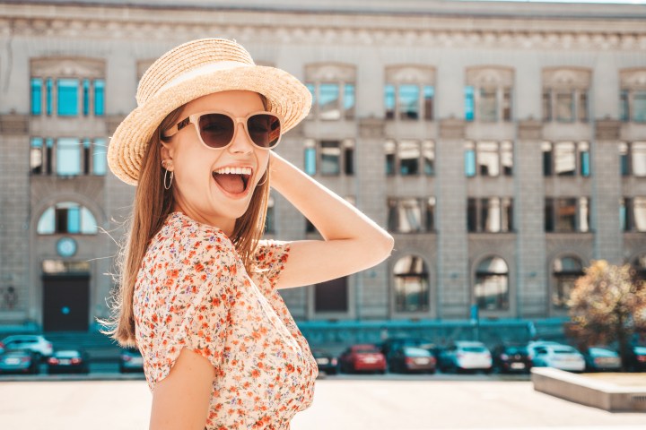 Los lentes de sol que se posicionan entre los favoritos del verano están en Amazon