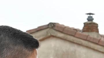 La reina Letizia lució un elegante traje en su visita a Brañosera.