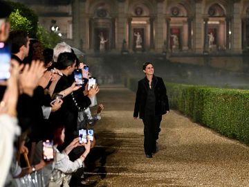 Maria Grazia Chiuri presentó su última colección de Dior en Roma.
