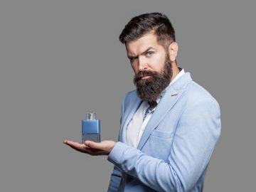 Los hombres necesitan buenos perfumes para proyectar su masculinidad.