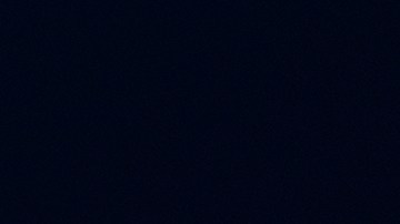 Usa un perfume adecuado para potenciar tu masculinidad en verano.