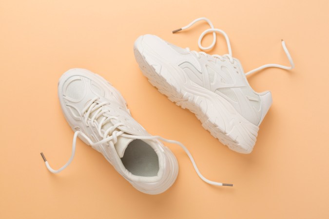 Elige los zapatos adecuados para la temporada de vacaciones.