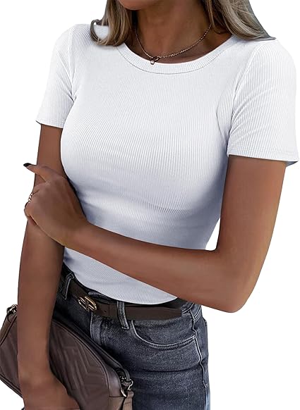 Camisa blanca de Roselux, disponible en Amazon