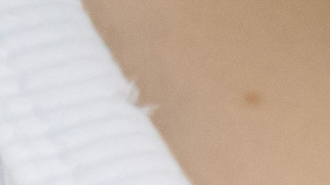 Usa selladores de puntas para cuidar tu cabello todas las noches.