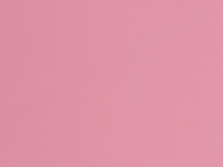 Combate las espinillas con tratamientos puntuales de acción rápida.