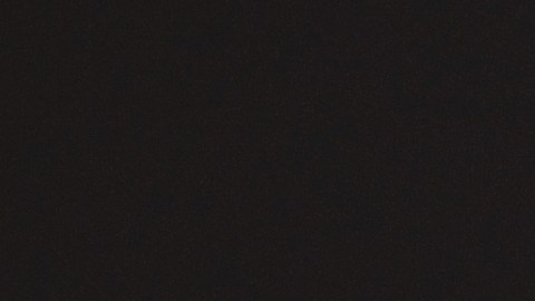 Chanel presentó sus nuevos cosméticos de maquillaje para la temporada.