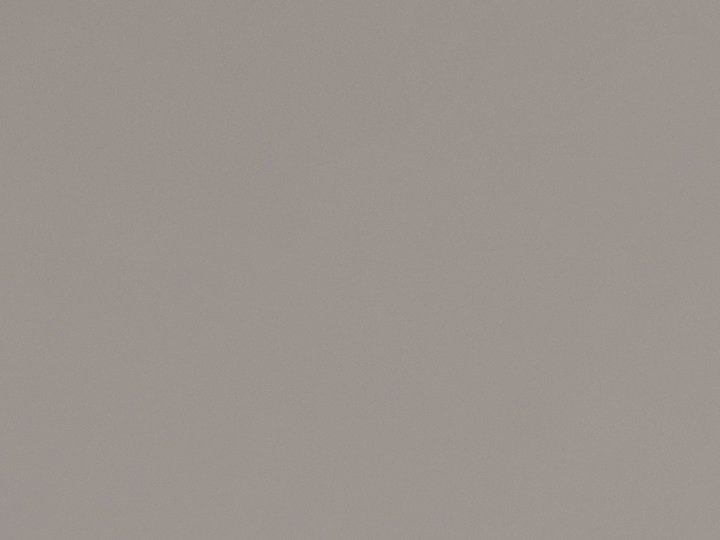 Las bases de maquillaje en suero es el producto ideal para las rutina minimalistas.